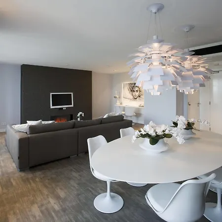 Der Valk Hotel 4*