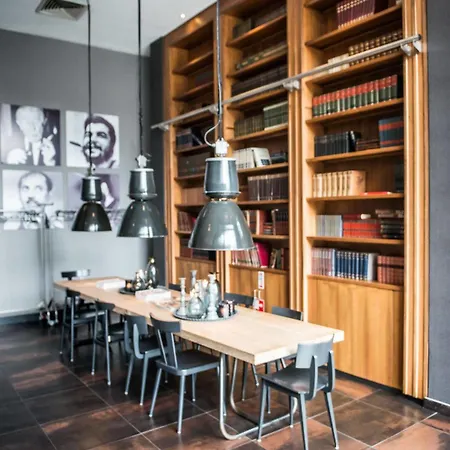Der Valk Hotel