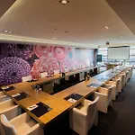 Hotel Der Valk 4*