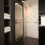 Der Valk Szálloda 4*