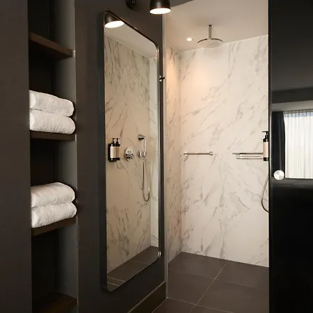 Der Valk Hotell 4*
