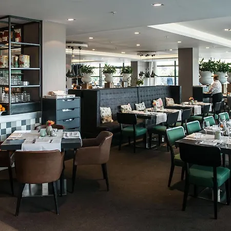 Hotel Der Valk 4*